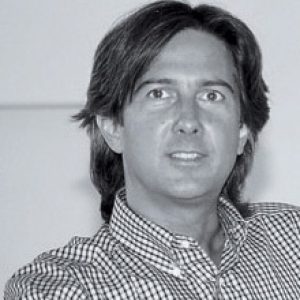 De Italiaanse ontwerper Pinuccio Borgonovo achter de wandsystemen van Citterio