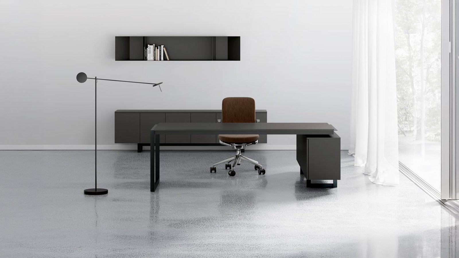 Modern bureau Ellan van Archiutti met blad in licht eiken en wit ijzeren frame