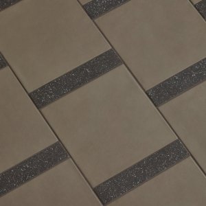 Time tegel Atlas Brown Rough van Mutina, ongeglazuurd porselein