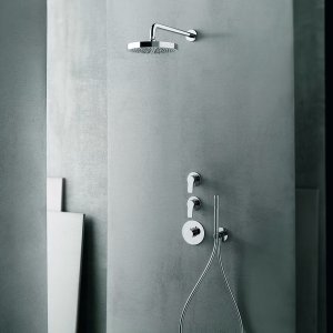 Inbouwthermostaat uit de serie AL/23 van Fantini in mat zwart