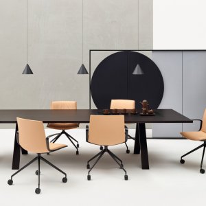 Cross Office met stroom- en datamodules