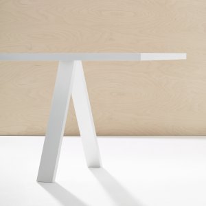 Cross met blad in eiken naturel fineer