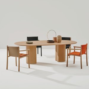 Kata Lounge met frame van naturel massief eiken