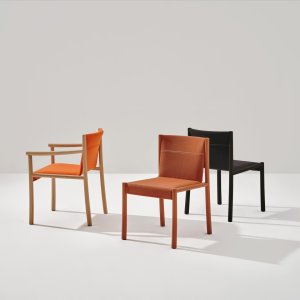 Kata Chair zonder armleggers bij de balie