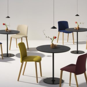 Mixu barkruk van Arper met zithoogte 79,5 cm