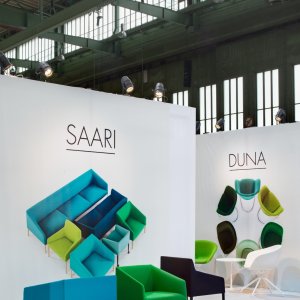 Complete loungezone met de Saari collectie van Arper