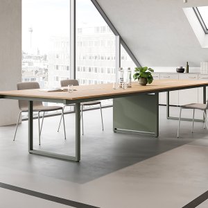 Mediawalk Be.1 met frame van 170 cm breed