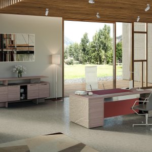 One van Codutti: bijzettafel van 120 × 60 cm op een T-voet bekleed met kernleer