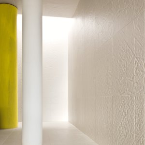 Badkamer bekleed met wit Folded van Raw Edges