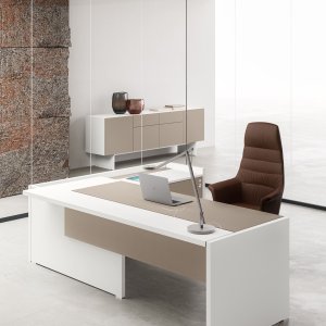 In hoogte verstelbaar Oxford bureau tot 142 cm