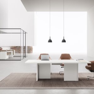 Modern directiebureau Oxford van DVO met prikbord-achterwand