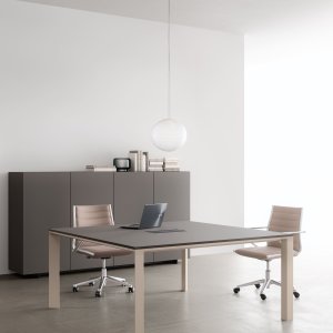 Planeta bureau in licht eiken melamine