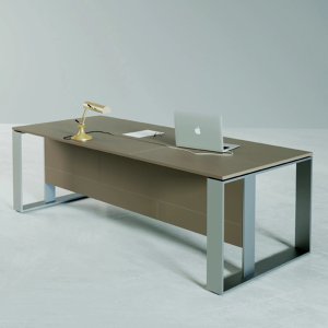 Altagamma meeting-bureau met middenblad in leer en zijbladen in helder glas