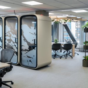 Stalen panelen met poedercoating van de Framery One Compact
