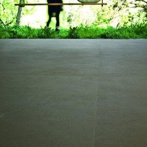 Detail van het beloopbare Déchirer-reliëf
