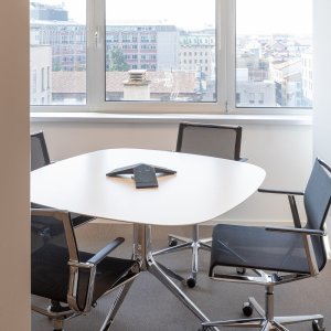 Vierster-onderstel met glijders van ICF Office