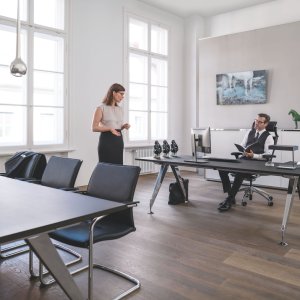 In hoogte verstelbare lendensteun van de Open Up rugleuning
