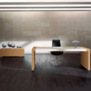 Design bureau Kyo van Martex met glazen voeten