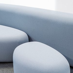 De twee poefen van Lisse samen, van bovenaf gefotografeerd