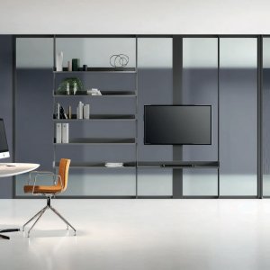 Glazen deur Simple Bold in lijn met de wandprofielen
