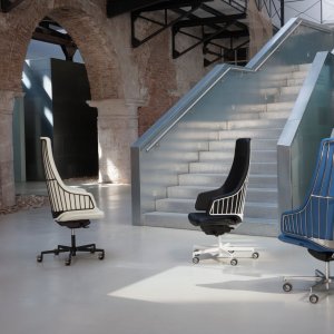 Directiekamer met Italia zitmeubelen van Luxy