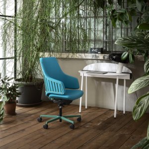 Italia van Favaretto & Partners aan een directiebureau