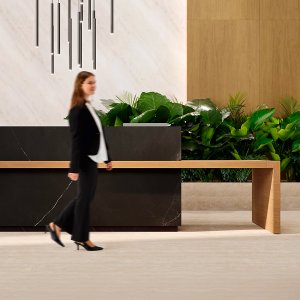 Receptiebalie Kyo van Martex in één doorlopend materiaal