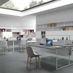 Enkel bureau 20.Venti van MDF Italia met mat Fenix blad