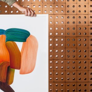 Compositie van Bloc blokken in vijf kleuren