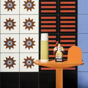 Handgetekend decor Stripes, Mattonelle Margherita in geglazuurd porselein
