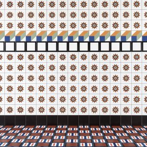 Tegel met patroon Spring Terracotta, Mattonelle Margherita van Mutina, 20,5 x 20,5 cm