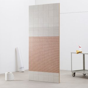Patroon Mesh Black van Tape Mutina op de zwarte basis