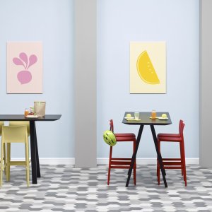 Buitenversie van de Arki-Table met poedercoating voor buiten