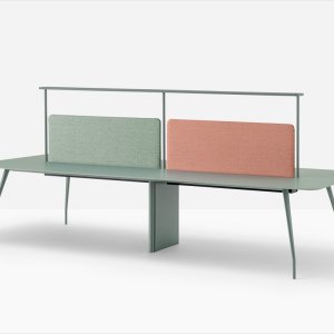 Bench bureau Rizz van Pedrali met wit HPL-blad en aluminium poten