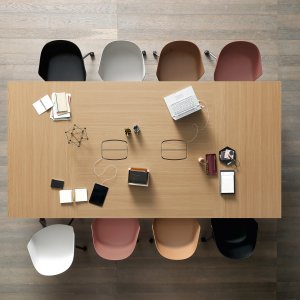 Social table Pigreco met krukken en voetsteun