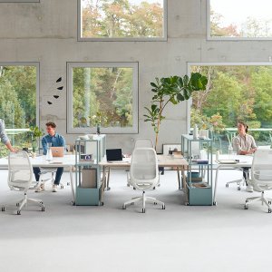 se:air zuiver wit met zilvergrijze membraan: frame, voet en wielen in één kleur