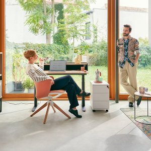 Tweekleurige se:flair met dennengroene rug en beige stoffen zitting
