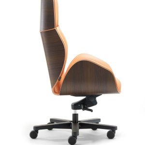 Directiestoelen Suoni rond een vergadertafel