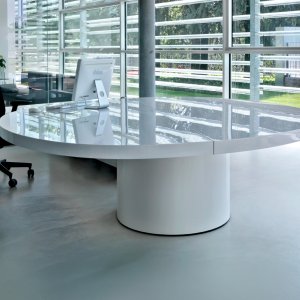 Blad van 7,5 cm dat uitkraagt over de voet van Asymmetrical Meeting