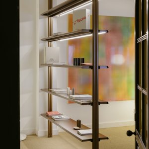 Vloer tot plafond Cosmos boekenkast met kleppen en laden