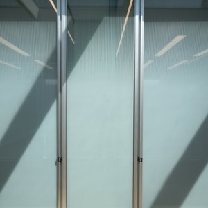 Dubbel beglaasde W80 wand met transparante koppelingen