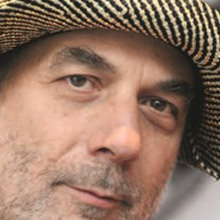 Ron Arad: innoveren in Italiaans design met schoonheid en efficiëntie