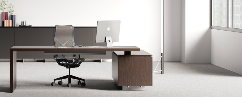 Bureau met aanbouwblad en dressoir