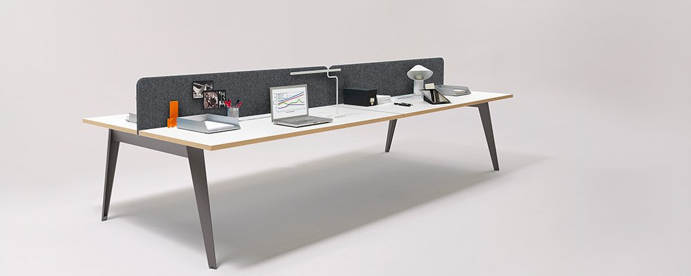 Alleen bureau